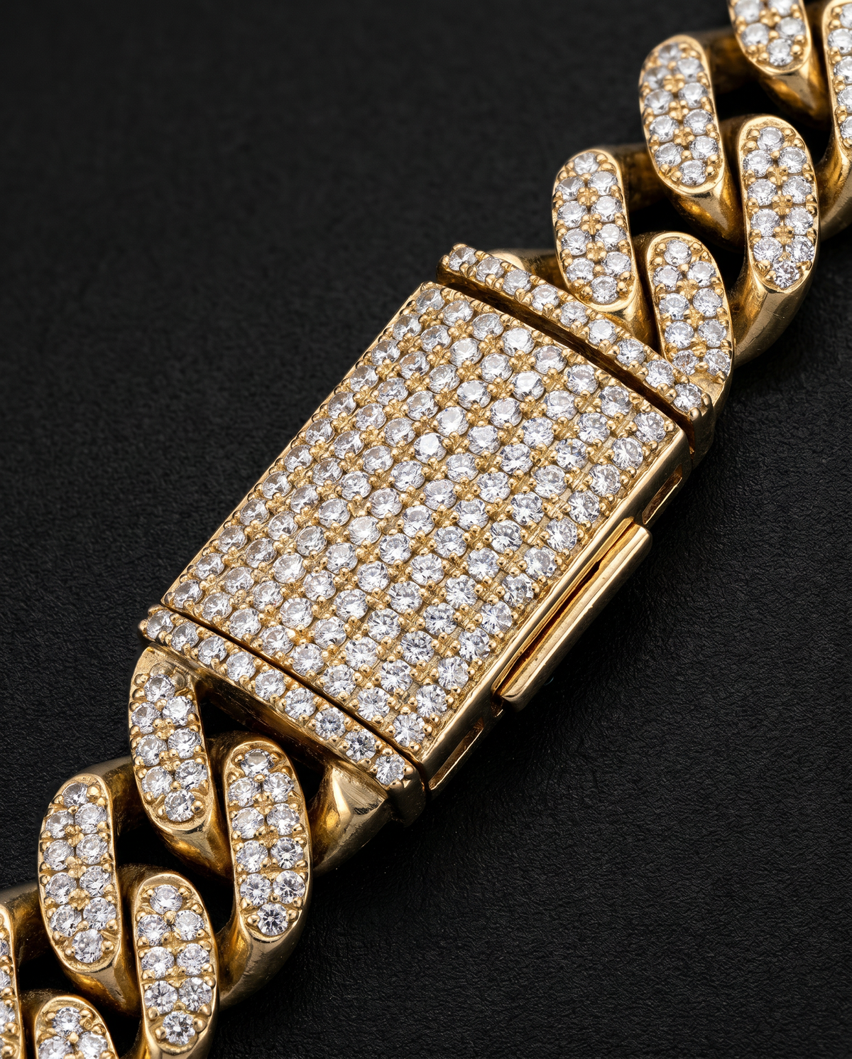 Diamond Pavé Cuban Bracelet | 12mm