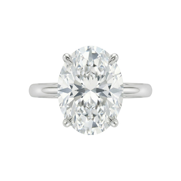 The Lina Solitaire | Oval Cut | 14K White Gold