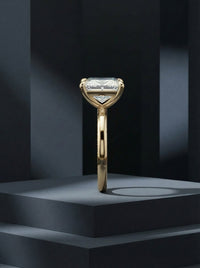 The Célia Pavé | Radiant Cut