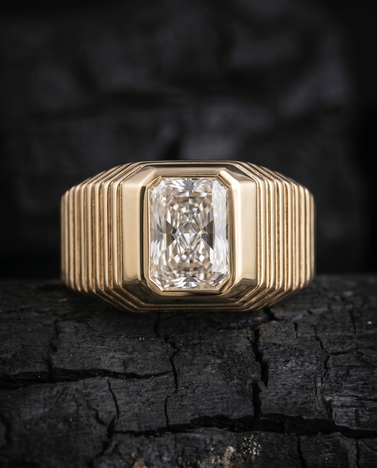 Echelon Ring | Radiant Diamond