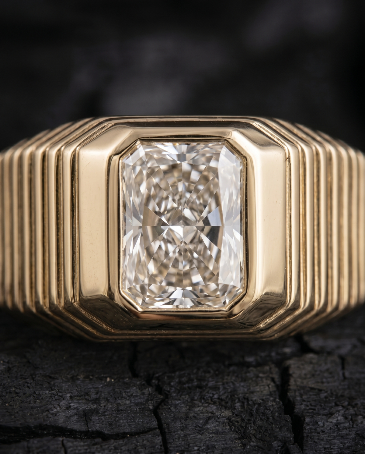 Echelon Ring | Radiant Diamond