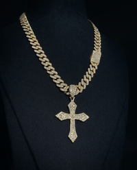 Santi Diamond Cross