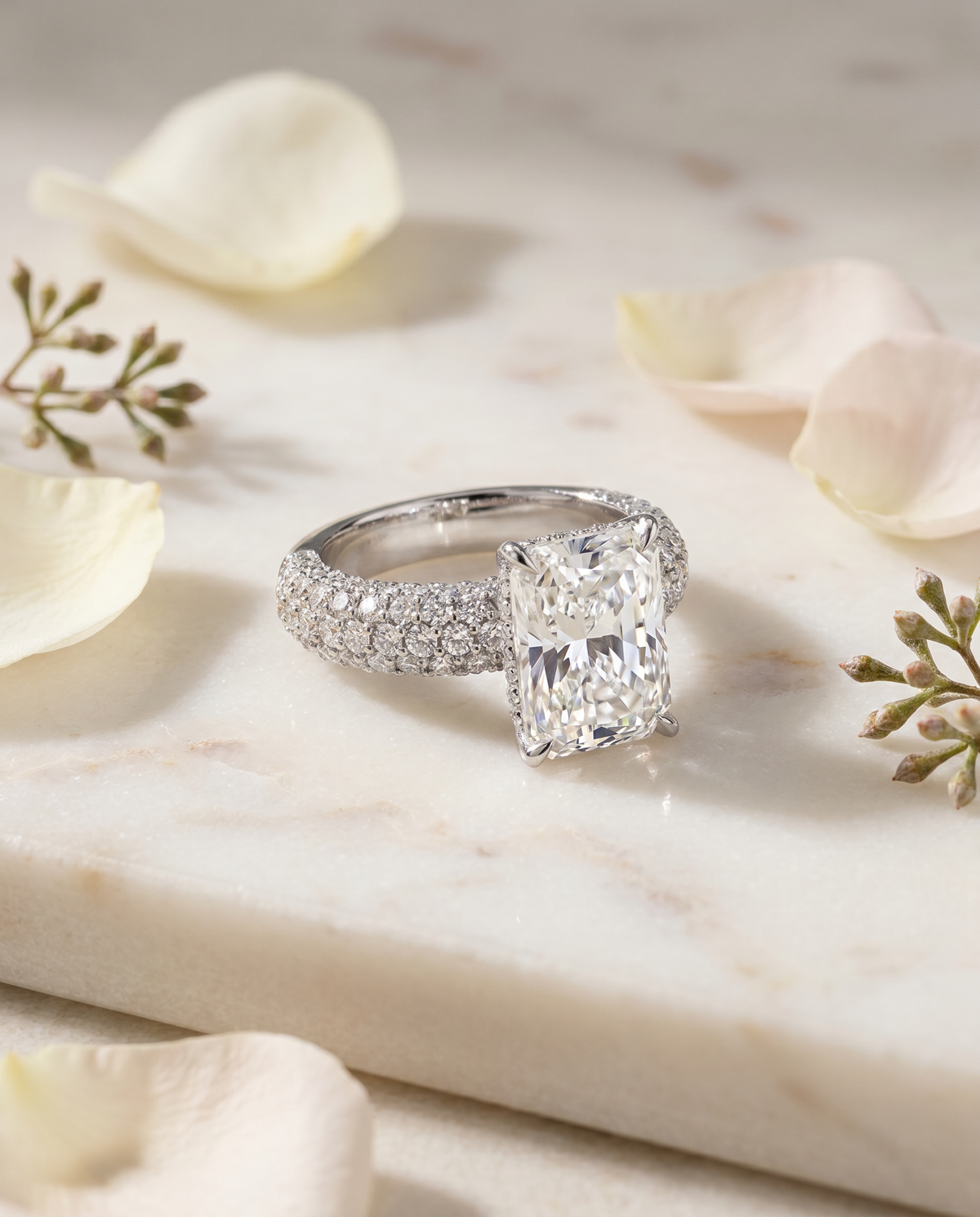 Brilliant Pavé | Radiant Cut