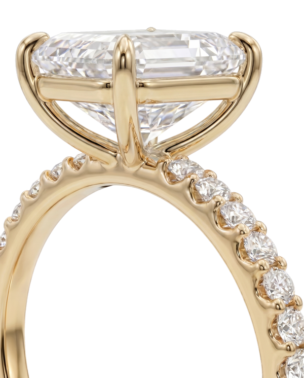 The Lina Signature | Emerald Cut | 14K Yellow Gold