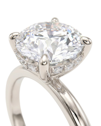 The Lina Halo | Round Cut | 14K White Gold