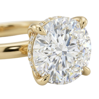 The Lina Halo | Round Cut | 14K Yellow Gold