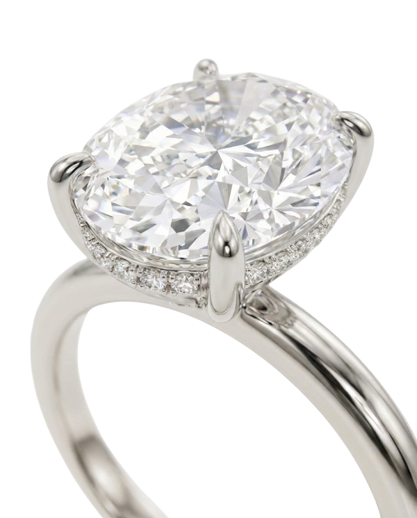 The Lina Halo | Oval Cut | 14K White Gold