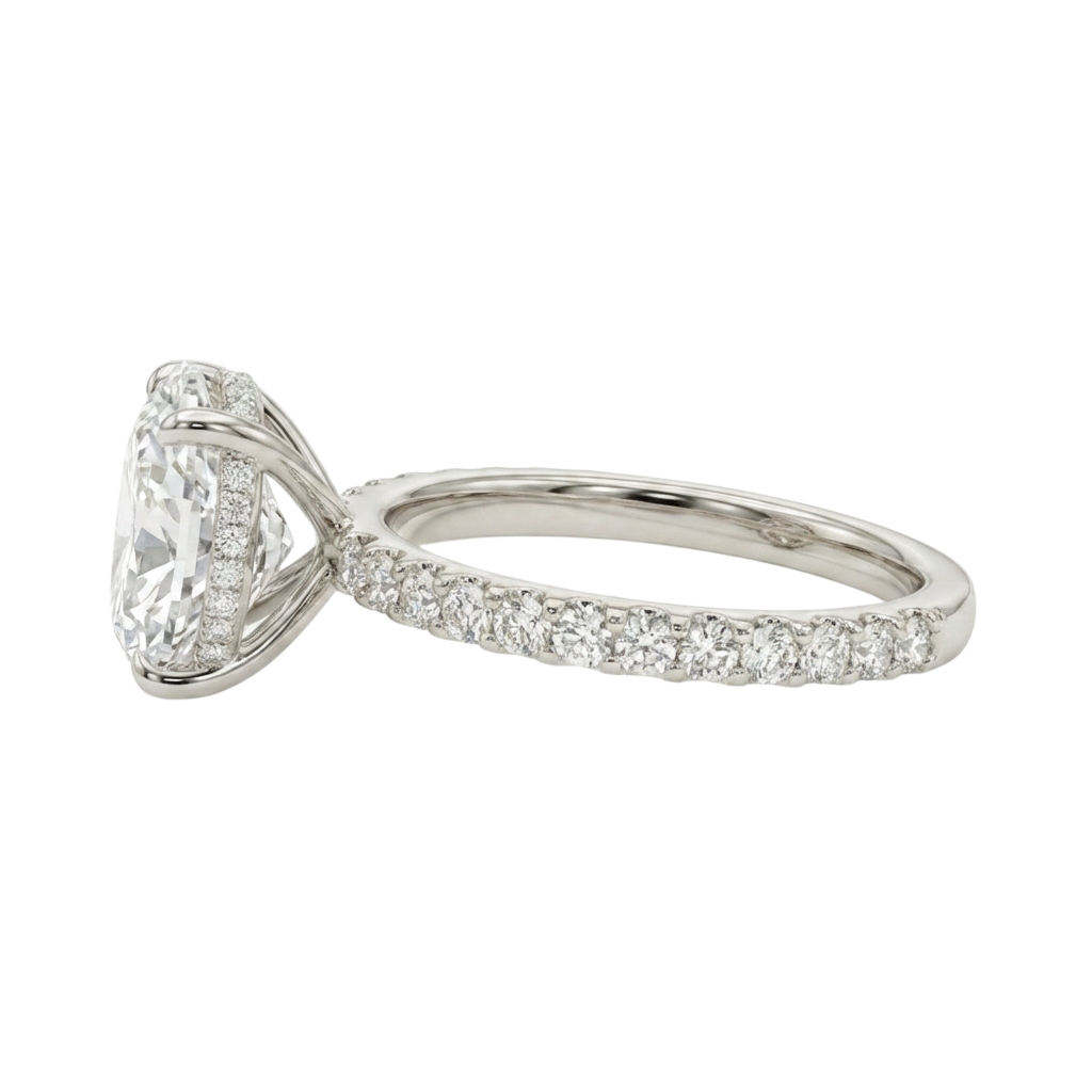 The Lina Signature | Oval Cut | 14K White Gold