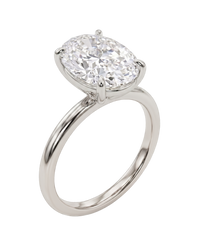 The Lina Solitaire | Oval Cut | 14K White Gold