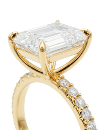 The Lina Pavé | Radiant Cut | 14K Yellow Gold