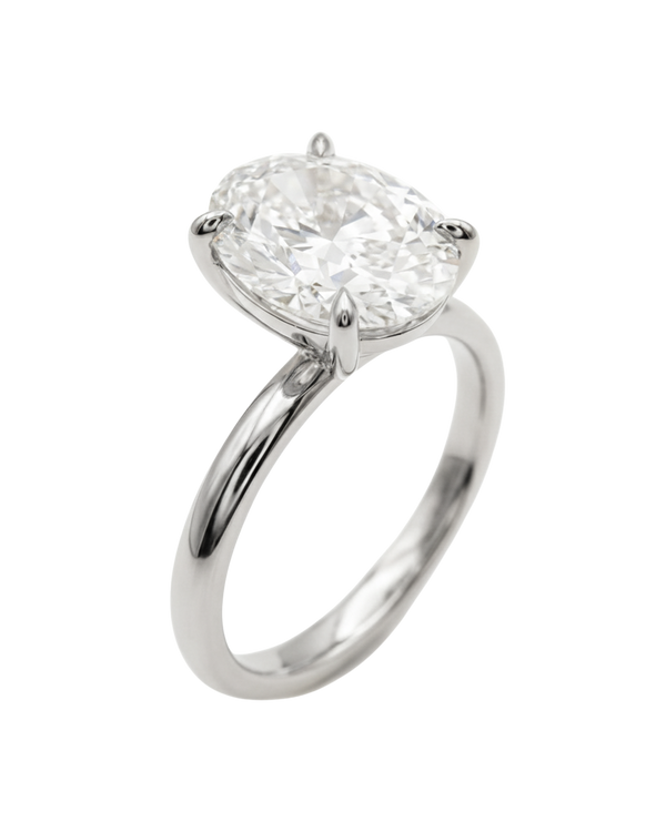 The Lina Solitaire | Oval Cut | 14K White Gold