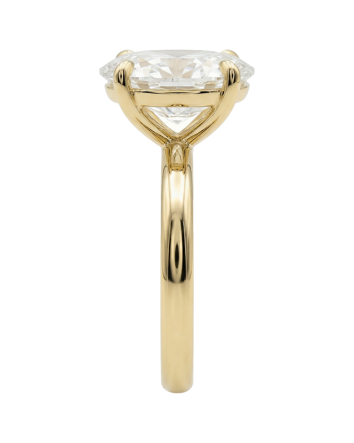 The Lina Solitaire | Oval Cut | 14K Yellow Gold