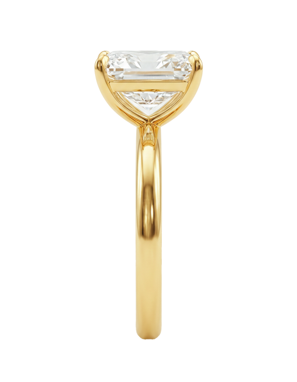 The Lina Solitaire | Radiant Cut | 14K Yellow Gold