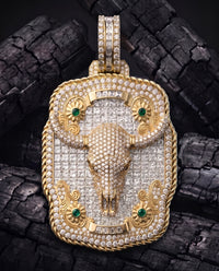 Championship Trophy Buckle gold pendant with diamond longhorn skull, front view