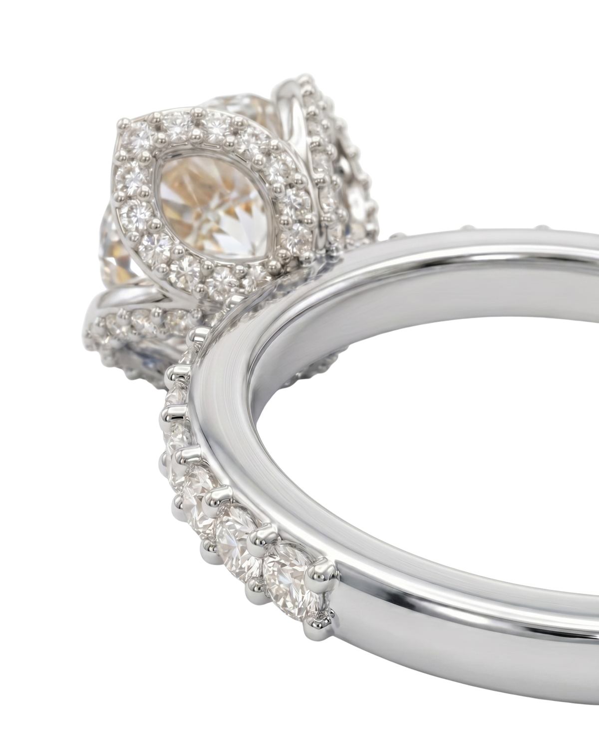 Sacred Lotus | Round Cut