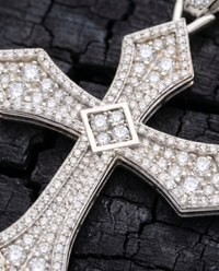 Santi Diamond Cross